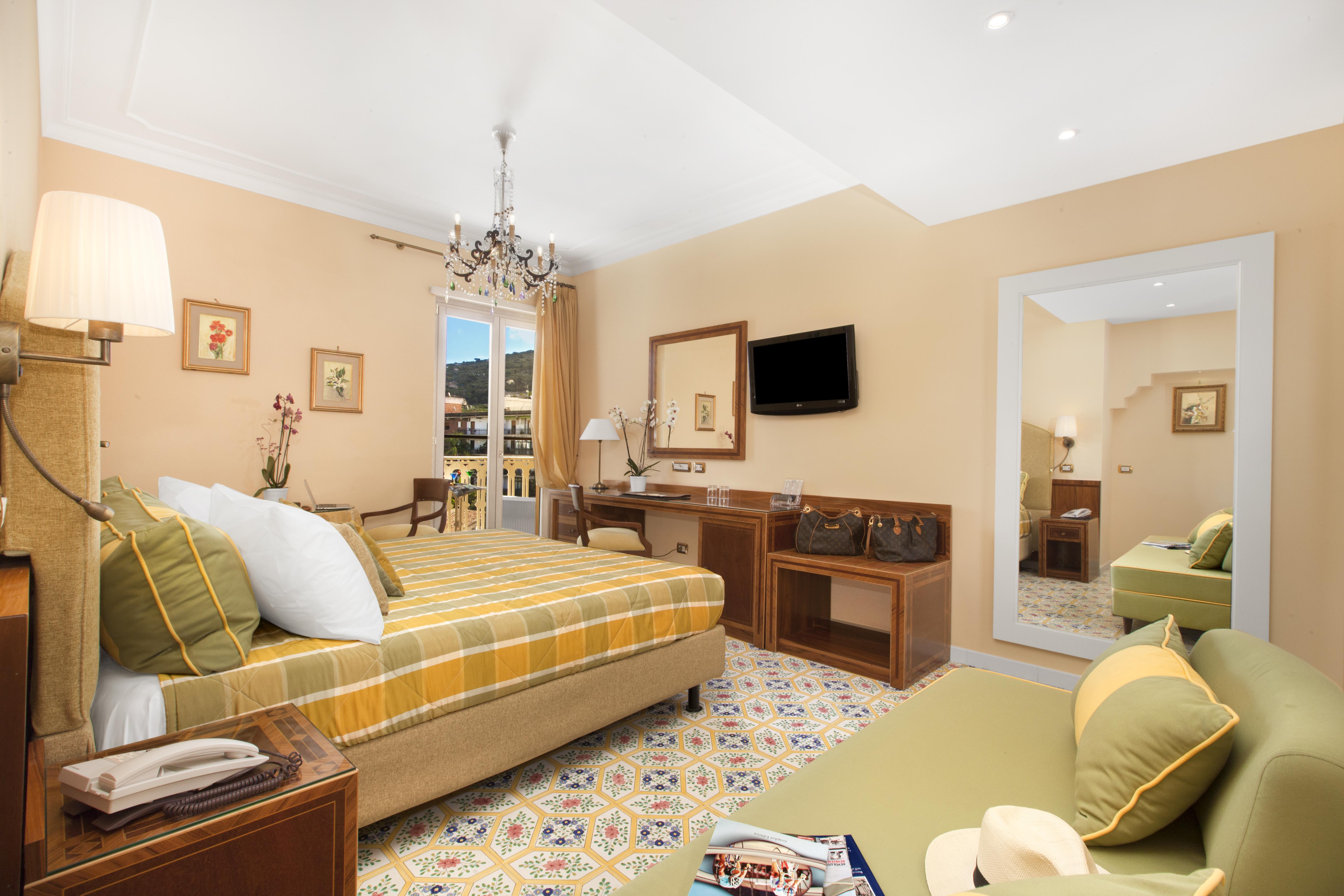 Hotel Antiche Mura Sorrento Dış mekan fotoğraf