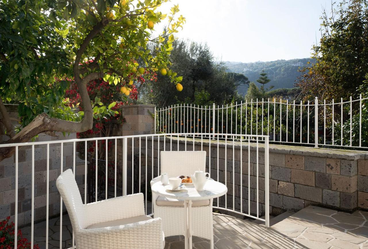 Hotel Antiche Mura Sorrento Dış mekan fotoğraf