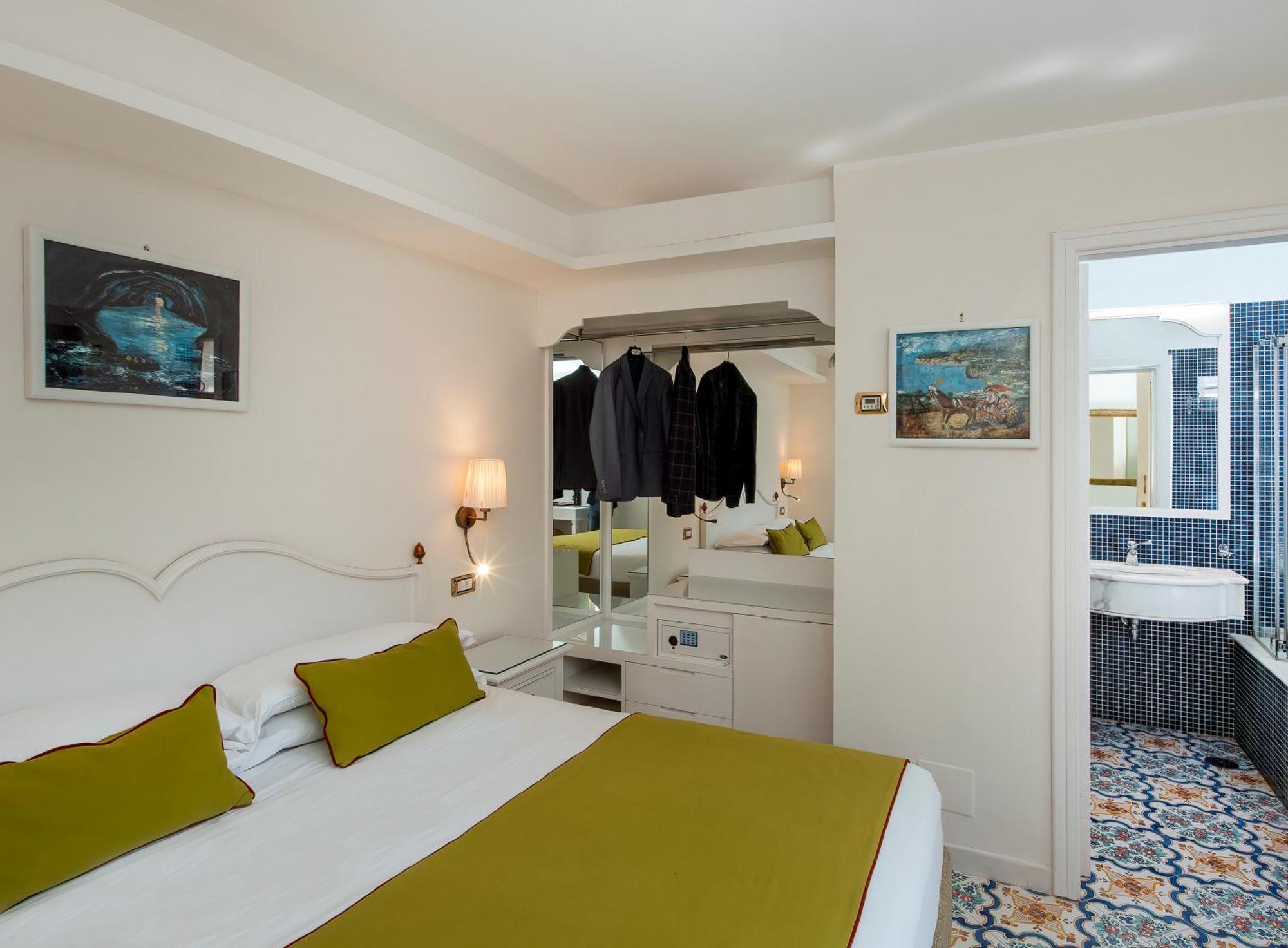 Hotel Antiche Mura Sorrento Dış mekan fotoğraf