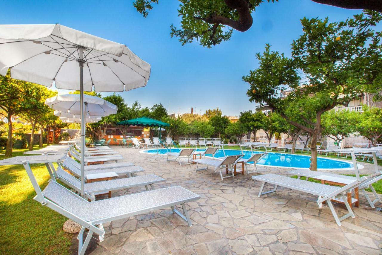 Hotel Antiche Mura Sorrento Dış mekan fotoğraf