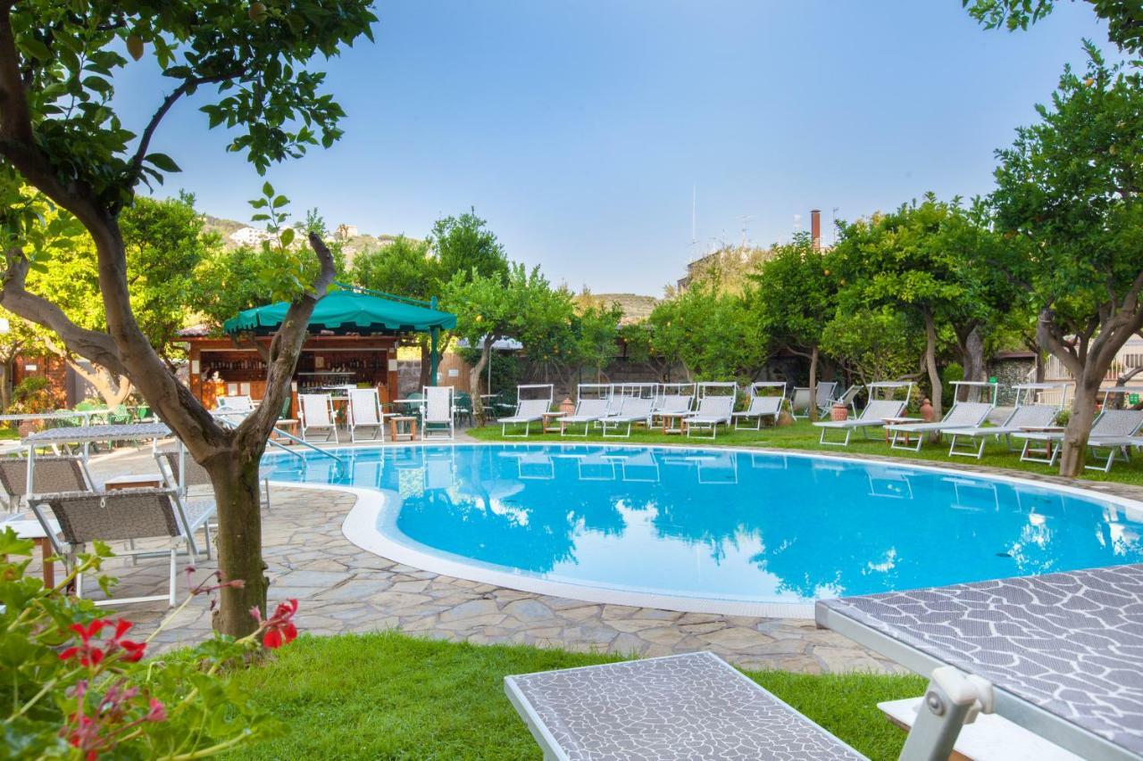 Hotel Antiche Mura Sorrento Dış mekan fotoğraf
