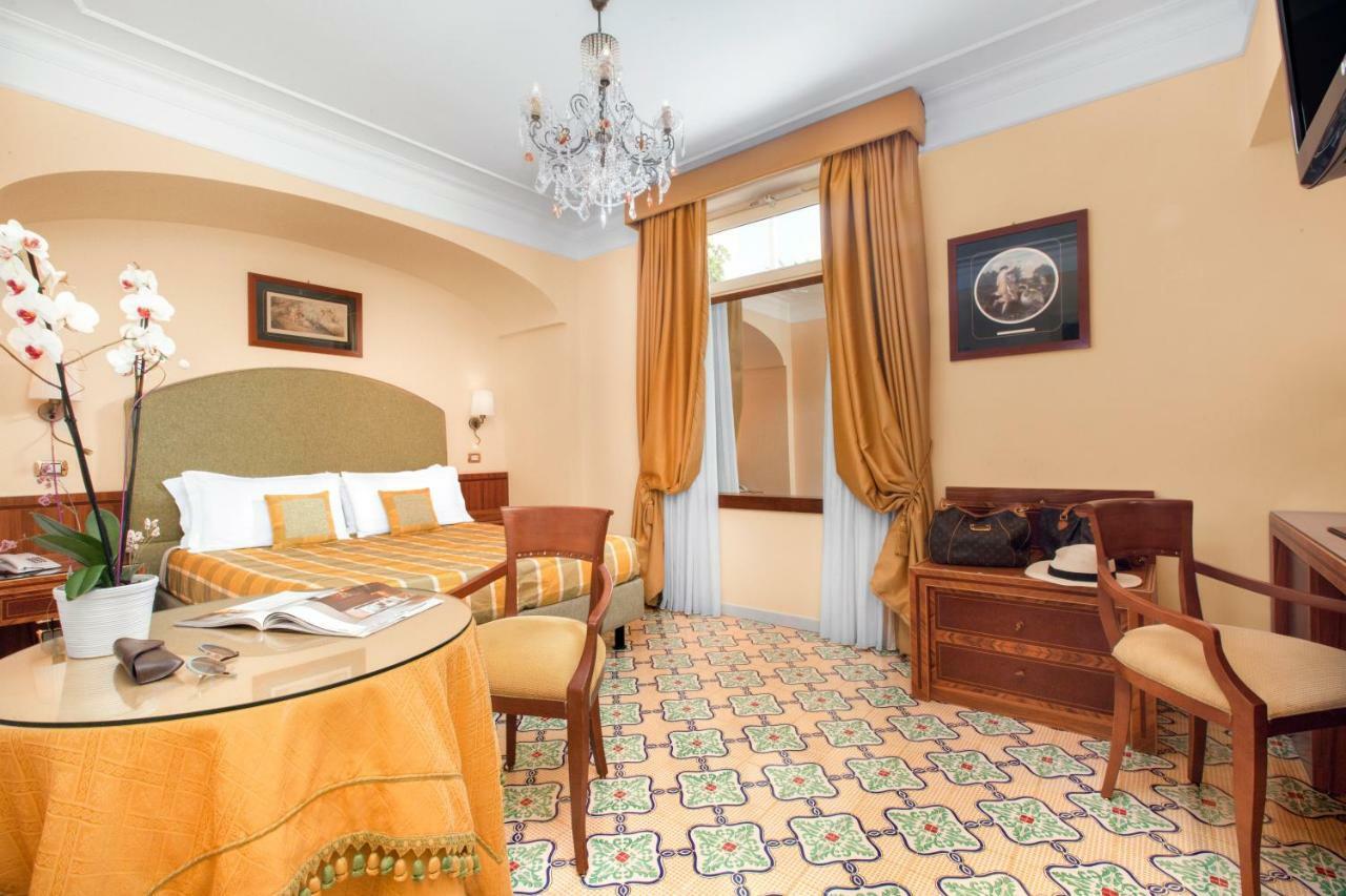 Hotel Antiche Mura Sorrento Dış mekan fotoğraf